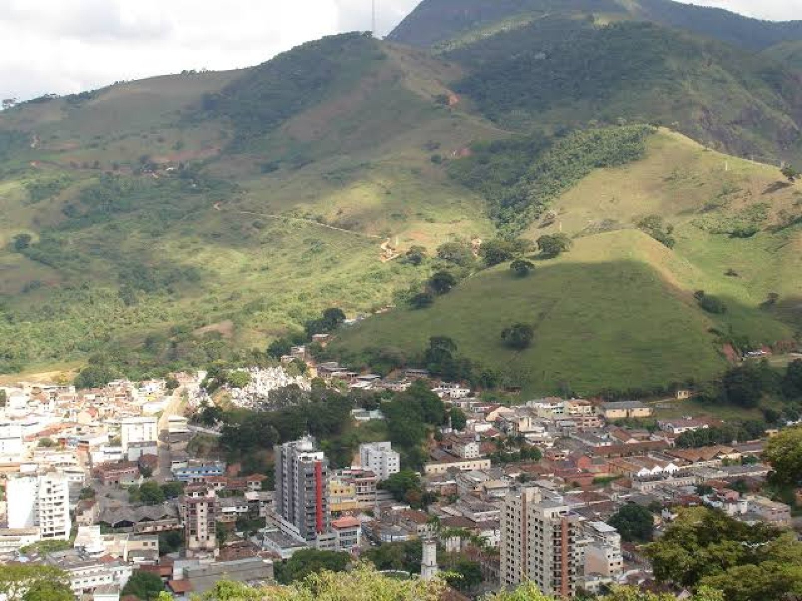 Crime aconteceu em Carangola, na Zona da Mata mineira -  (crédito: Divulga&ccedil;&atilde;o/ Prefeitura de Carangola)