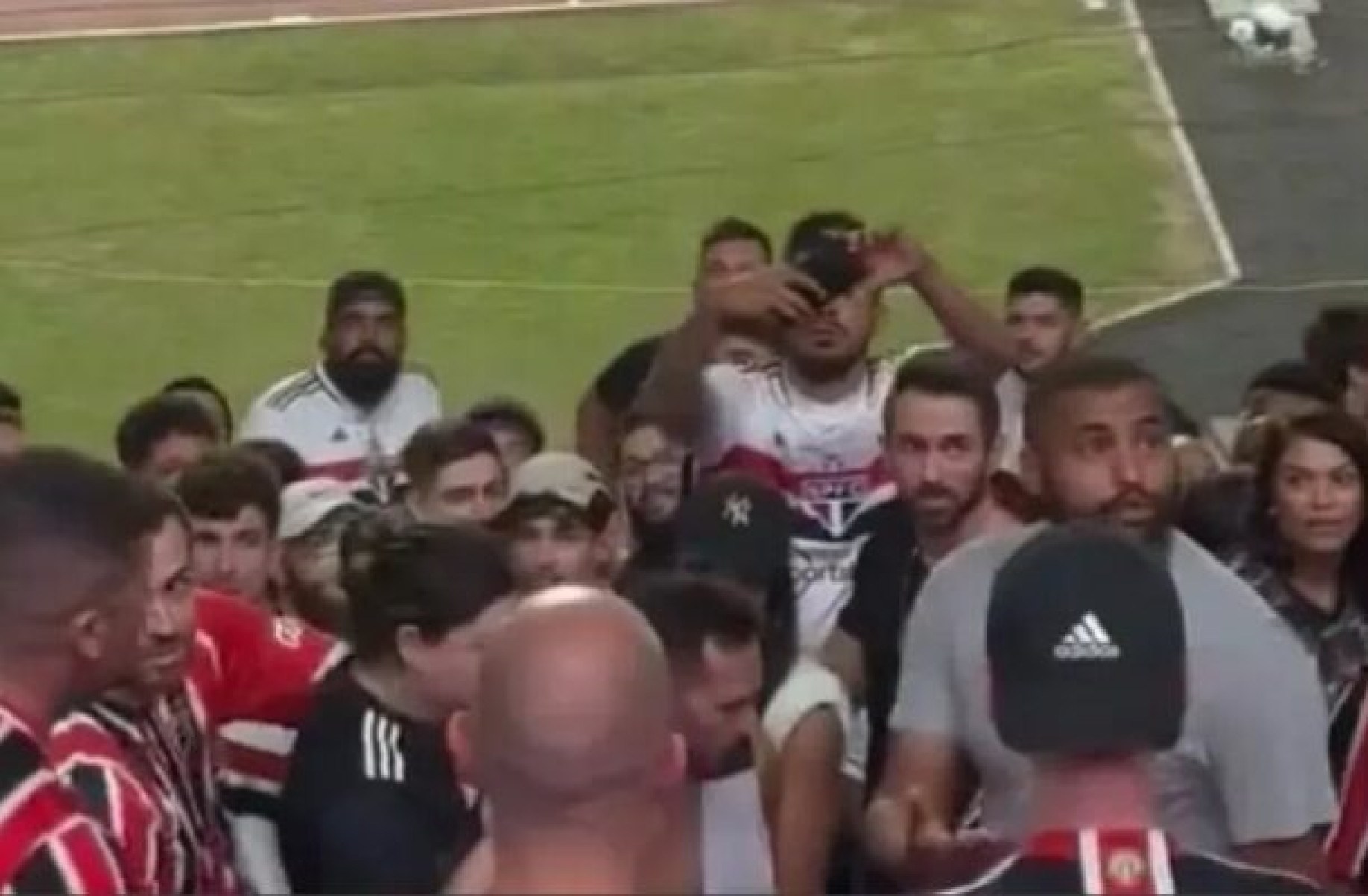 Torcedor processa São Paulo após agressões ao ser confundido com palmeirense