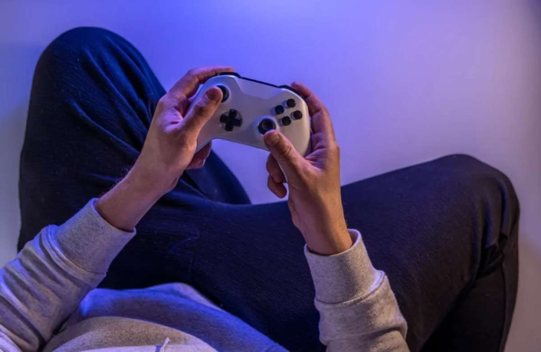 Estudo diz que pessoas bonitas não jogam tanto videogame quanto as feias