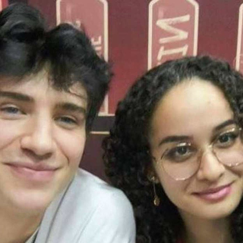 Bienal tem tumulto com autora de livro picante