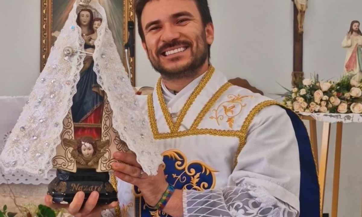 Morre padre influencer Fabrício Rodrigues aos 29 anos -  (crédito: Reprodução/Instagram/@pe.fabriciorodrigues)