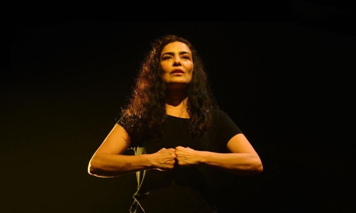 Em cartaz na cidade com "Ilíada", atriz Letícia Sabatella conversa sobre autismo com o público, a convite do festival a BH
 -  (crédito: Gilson Camargo/divulgação)