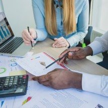 Serviço de gestão financeira é alternativa para empresários
 - DINO