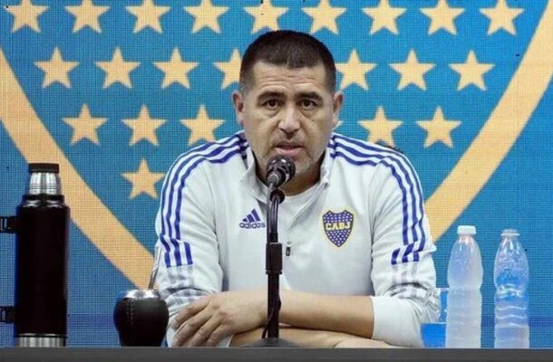 A caminho do Fortaleza! Riquelme confirma saída de Pol Fernández do Boca Juniors