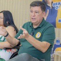 Carlos Viana promete apoio ao setor de transporte escolar - Rafael Andrade - Divulgação