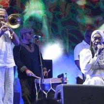 Nação Zumbi se une a Lia do Itamaracá e faz show eletrizante no Sarará - Marcos Vieira/EM/D.A. Press
