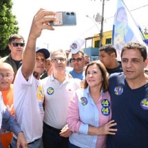 Zema entra na campanha eleitoral pedindo voto em Betim - Leandro Couri/EM/D.A Press