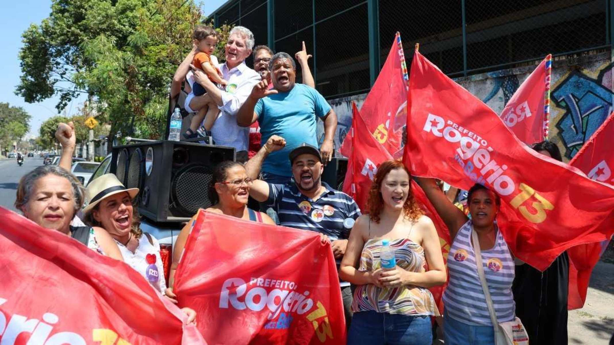 Rogério Correia visita Região Leste de BH e Comunidade Dandara