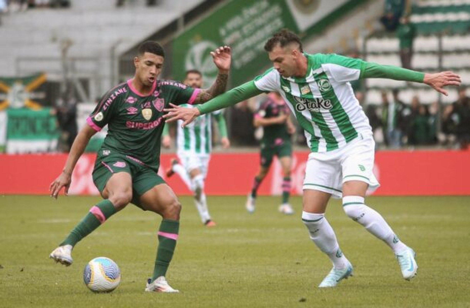 Juventude, com gols vapt-vupt, vira para cima do Fluminense