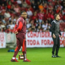 Roger Machado destaca vitória do Inter contra o Cuiabá -  (crédito: Foto: Ricardo Duarte/Internacional)