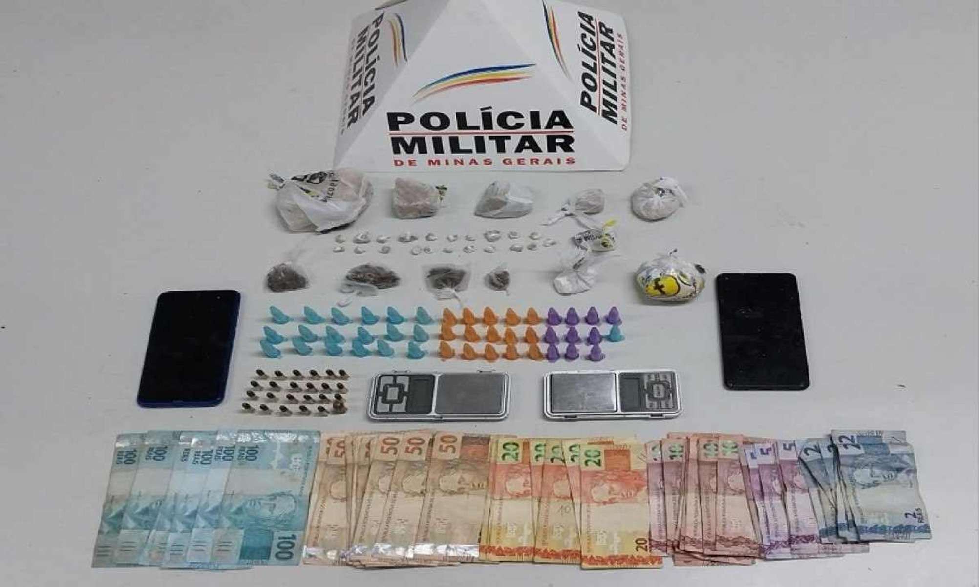 Cartel de drogas com adolescentes é descoberto em Minas