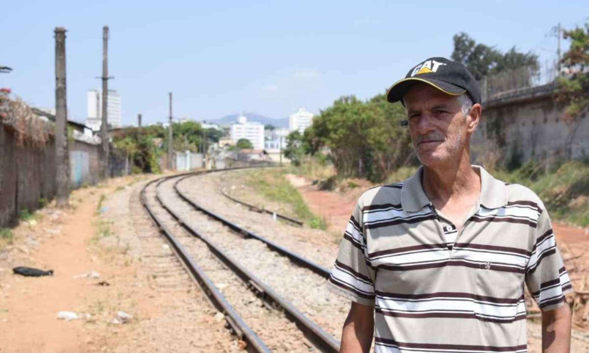  Luiz Carlos dos Reis, 63 anos, mora no local desde que nasceu -  (crédito: Gladyston Rodrigues/EM/D.A Press)