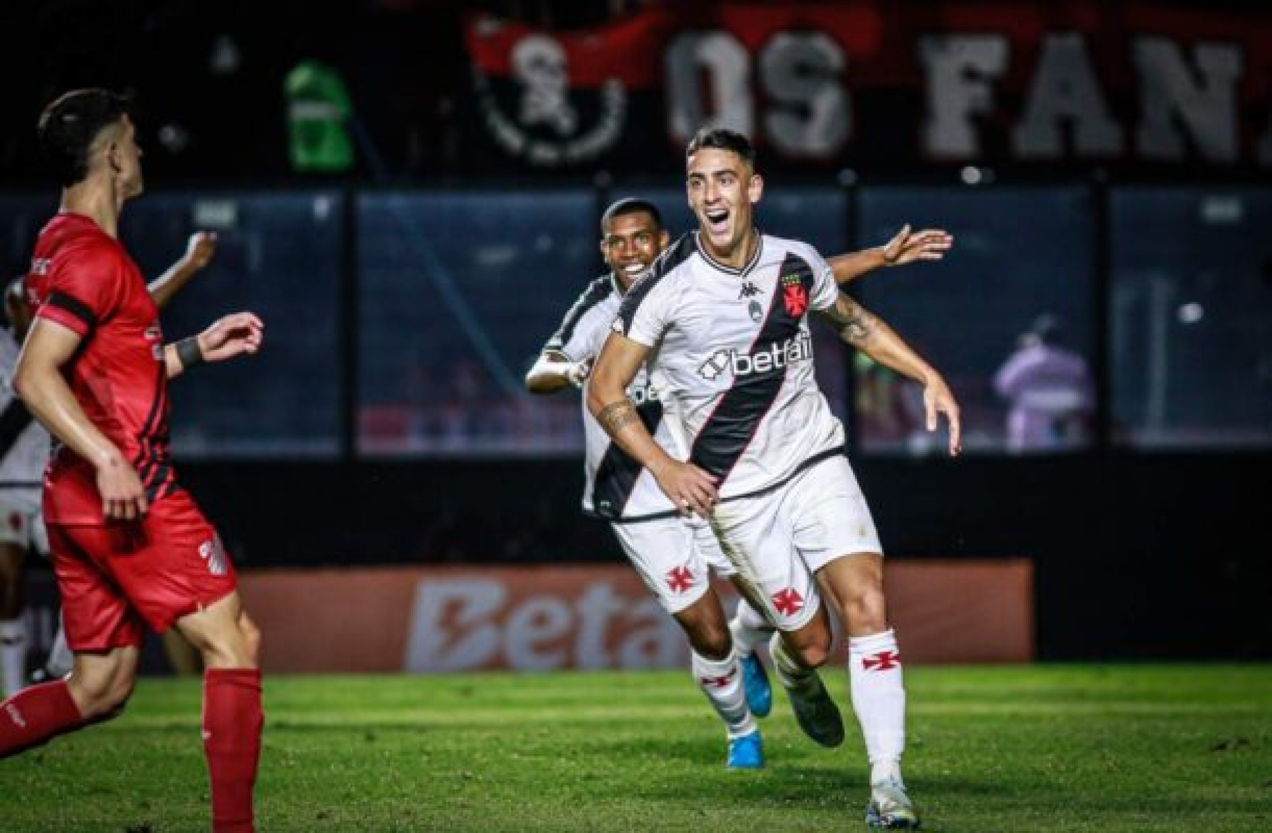 Antes preterido, Puma atinge liderança em quesito no Vasco