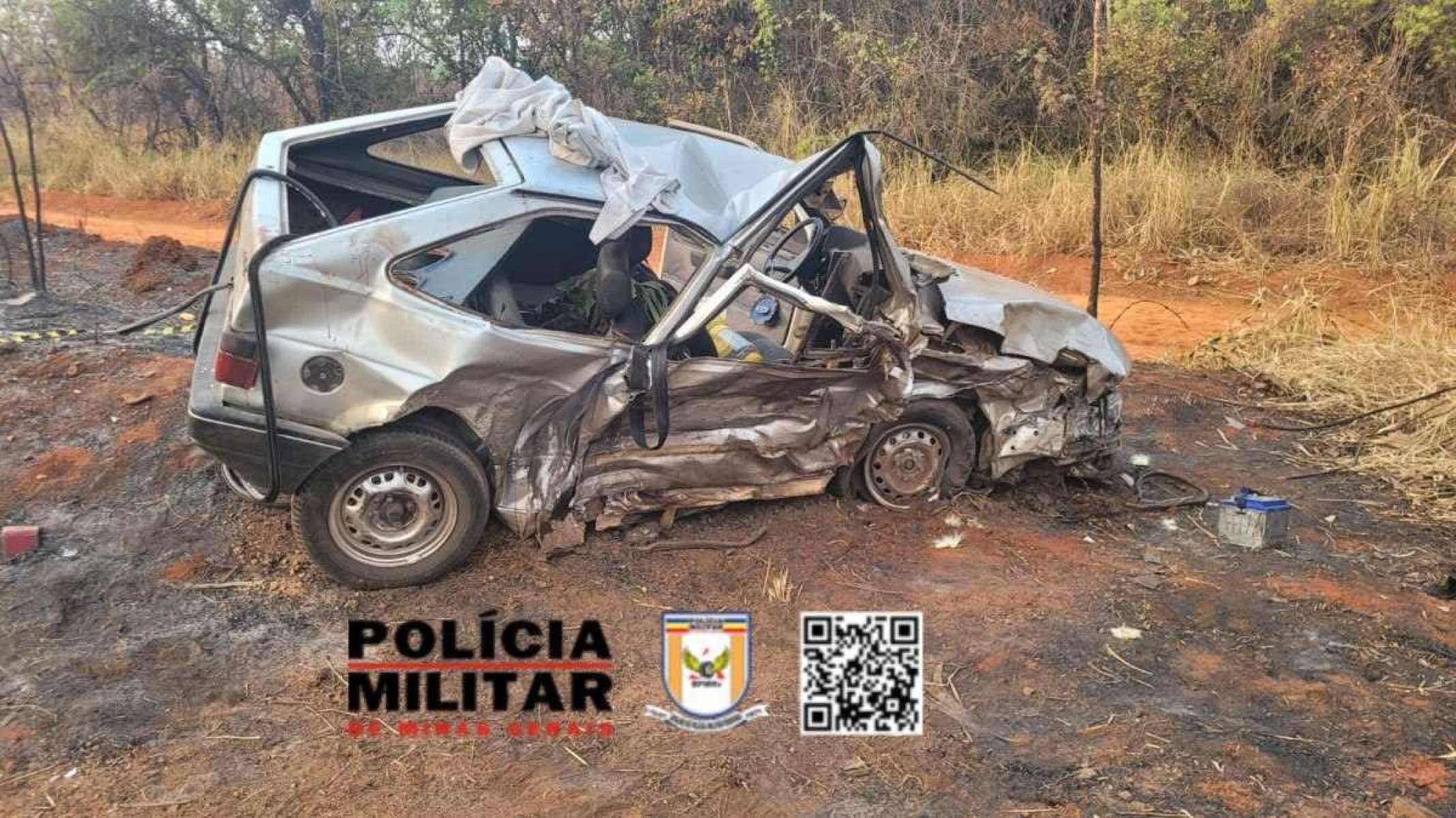 Três pessoas morrem em acidente de carro no centro de Minas