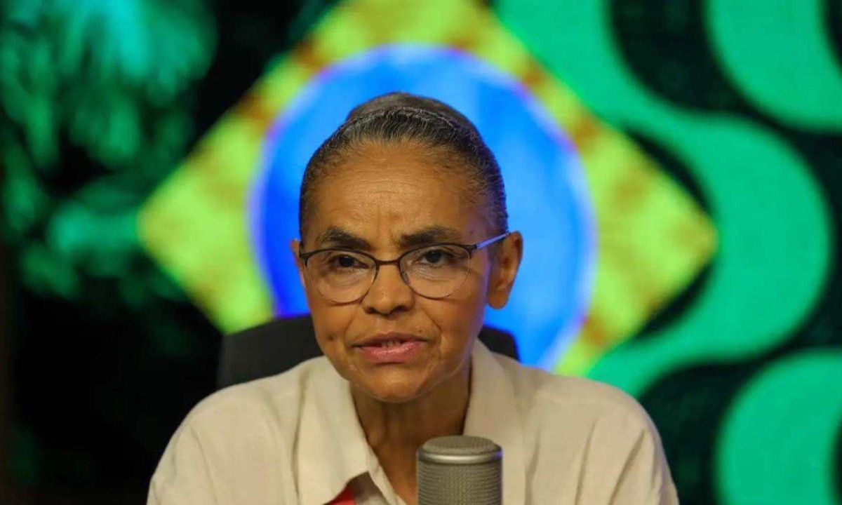 A ministra do Meio Ambiente e Mudança do Clima, Marina Silva, comenta as queimadas que assolam o país durante o programa 