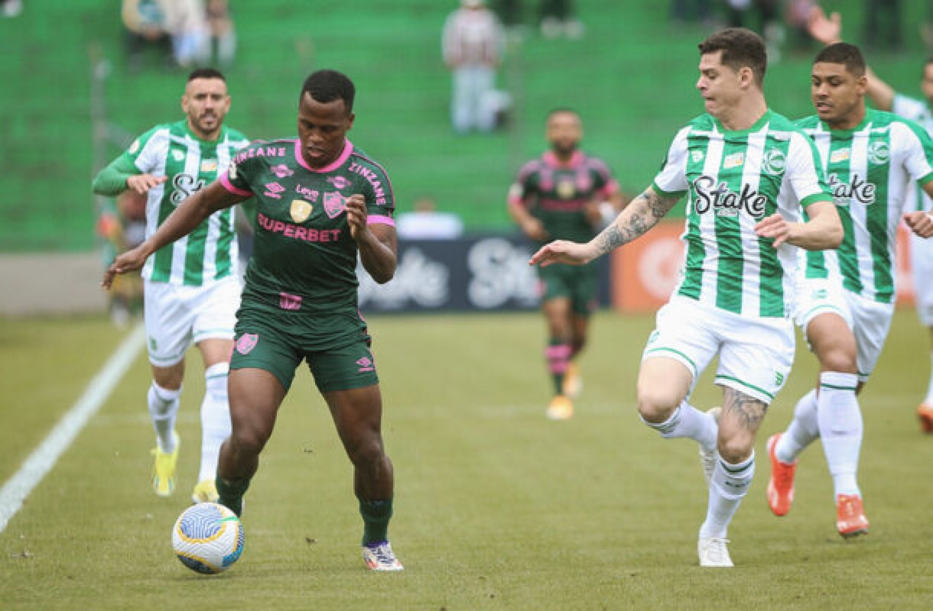 Fluminense se despede do uniforme III mais vendido de sua história