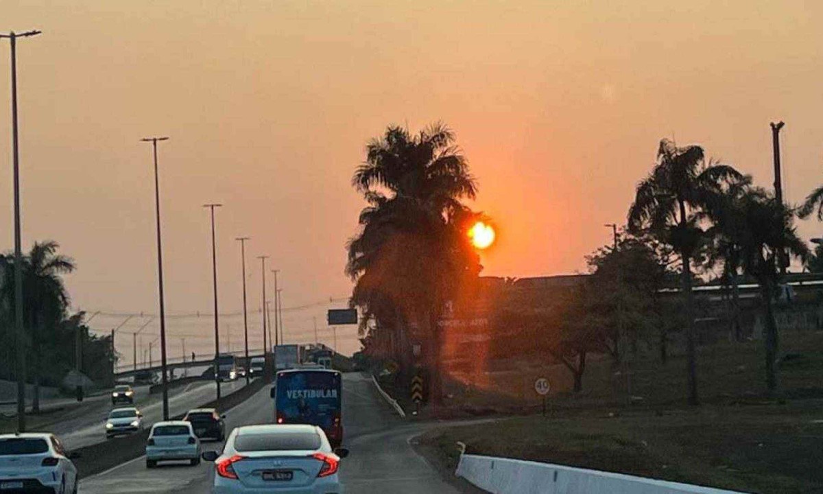 A previsão é de céu claro a parcialmente nublado -  (crédito: Edesio Ferreira/EM/D.A. Press)