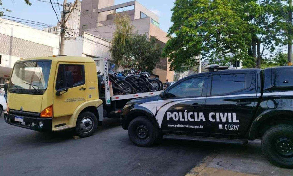 Quadrilha agia na Região Noroeste de BH para roubar motocicletas e mantinha desmanche em Venda Nova  -  (crédito: Divulgação/PCMG)