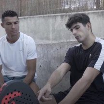 Registro de Cristiano em Ronaldo no decorrer de desafio em outra modalidade esportiva -  (crédito: Foto: Reprodução Youtube canal UR · Cristiano)