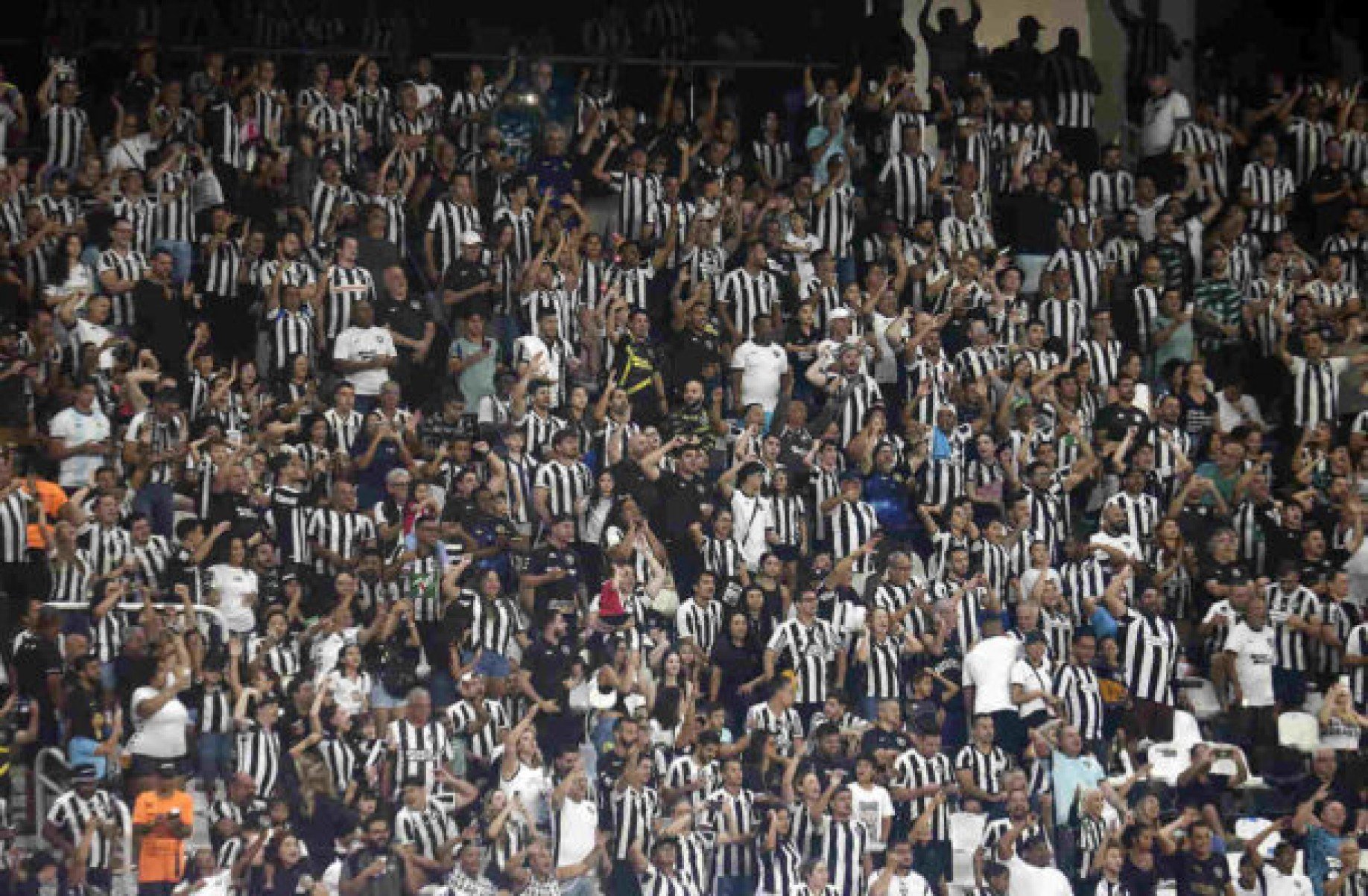 Botafogo chega a marca de 70 mil sócios