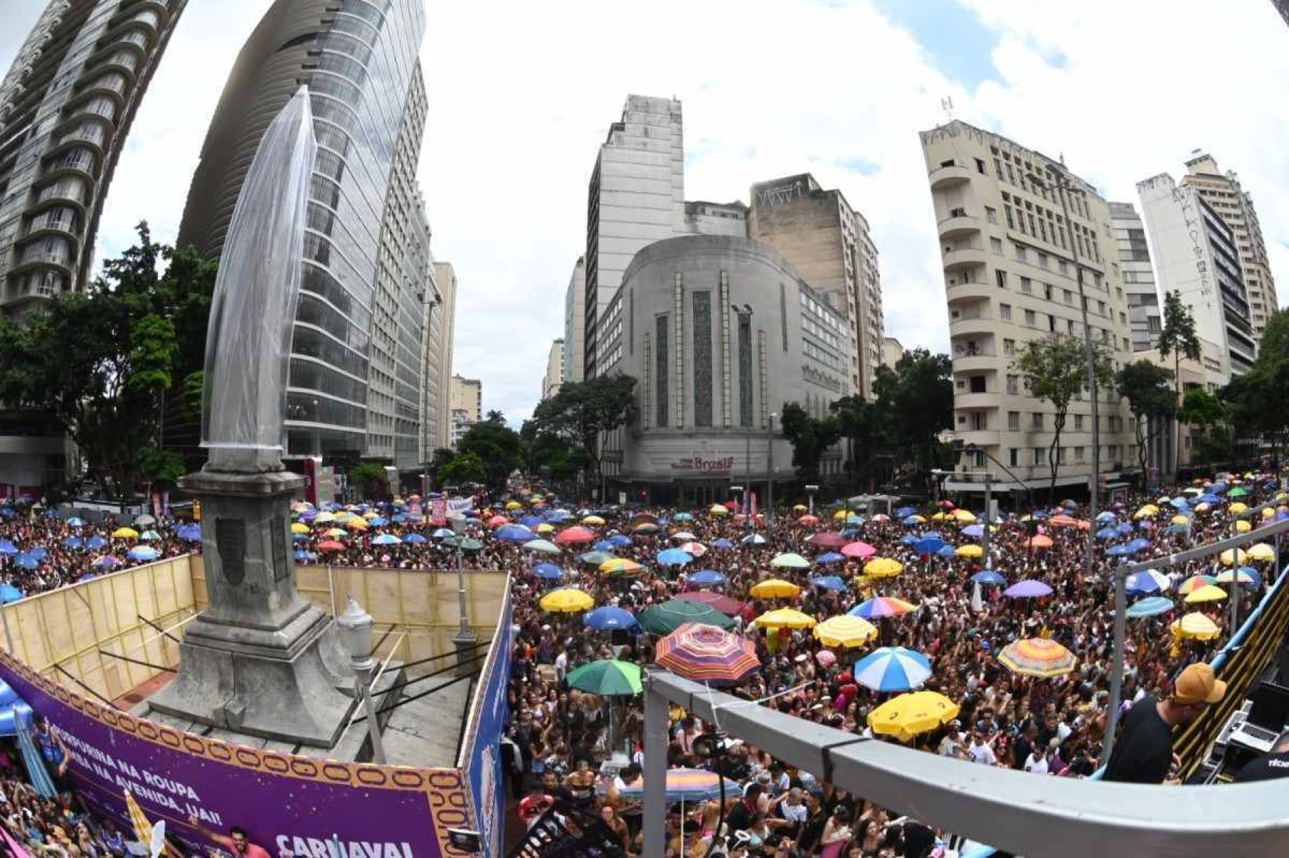 Carnaval em BH 2025: cadastro de ambulantes começa ainda este ano