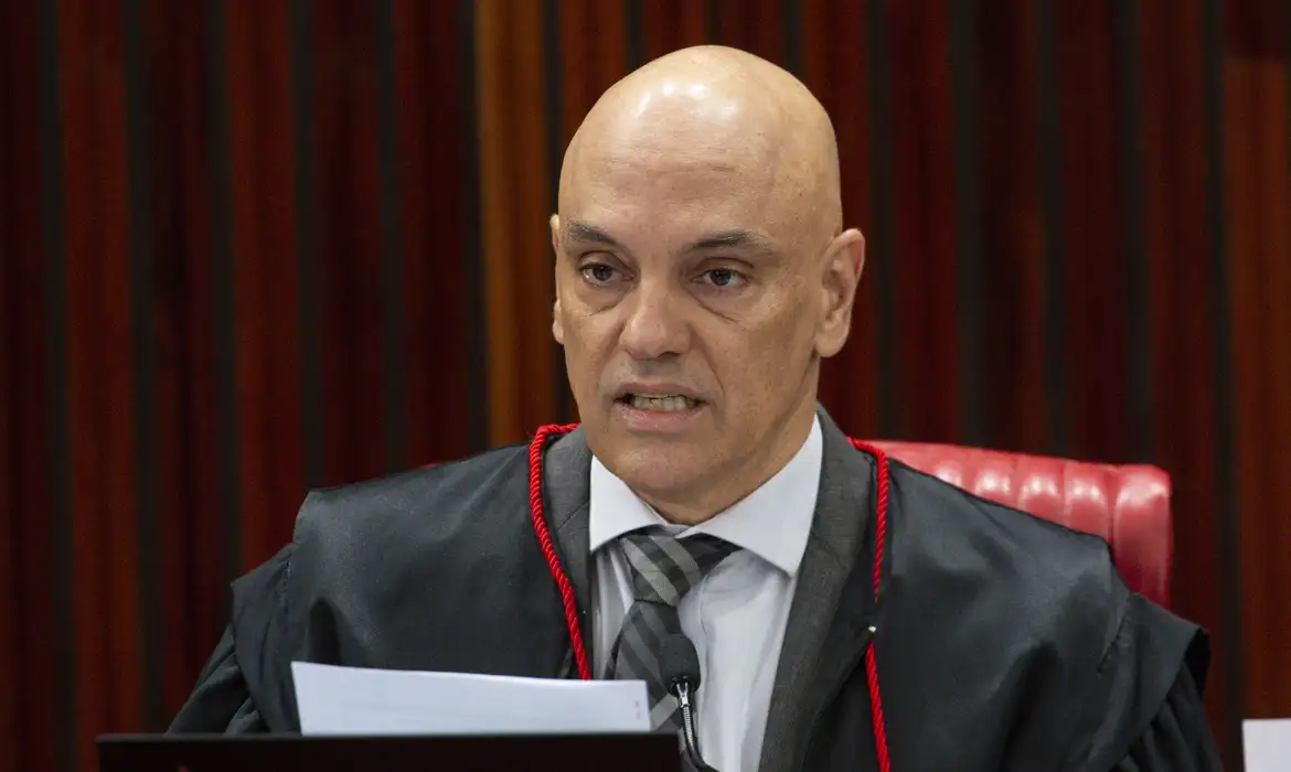 Moraes rejeita recurso do X contra bloqueio de perfis de Monark -  (crédito: EBC)