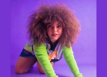 Natasha Félix, poeta, apresenta "Onde os corpos vibram" -  (crédito: Divulgação)
