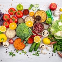 DASH: entenda como é a dieta que pode ajudar no controle da asma - Imagem Freepik
