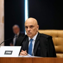 Moraes mantém bloqueio do X mesmo com indicação de representantes legais