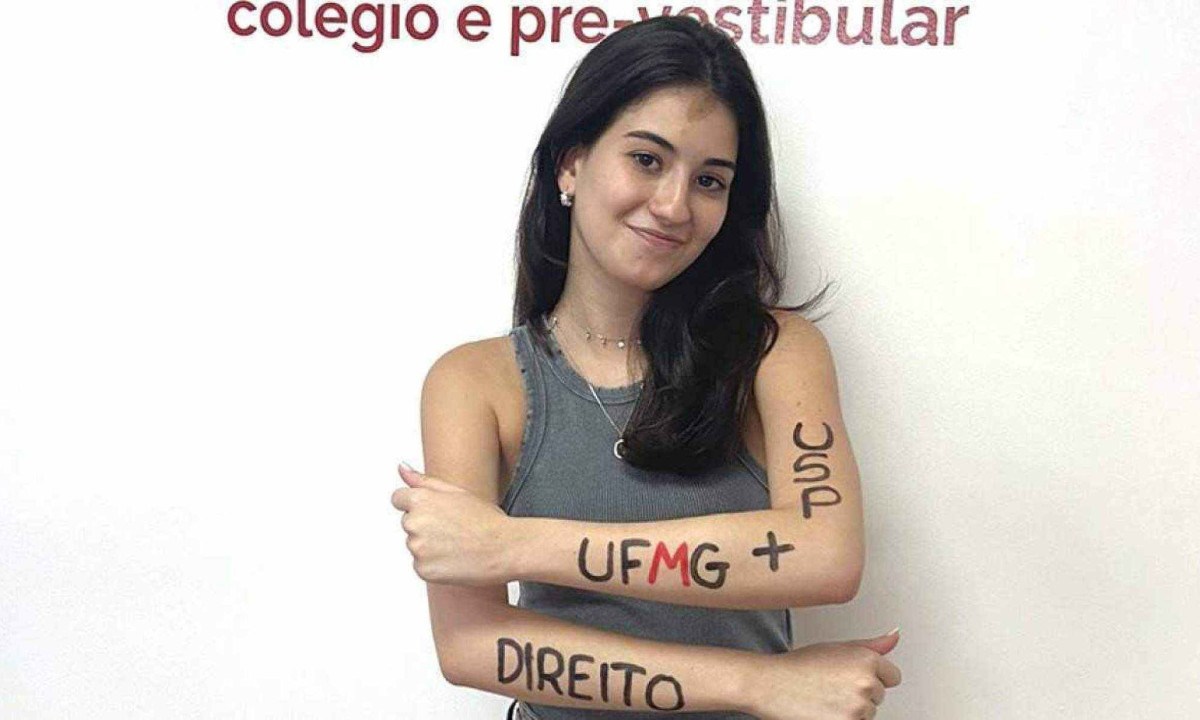 Estudante de Direito aprovada na UFMG e USP, Júlia Coutinho -  (crédito: Divulgação Determinante)