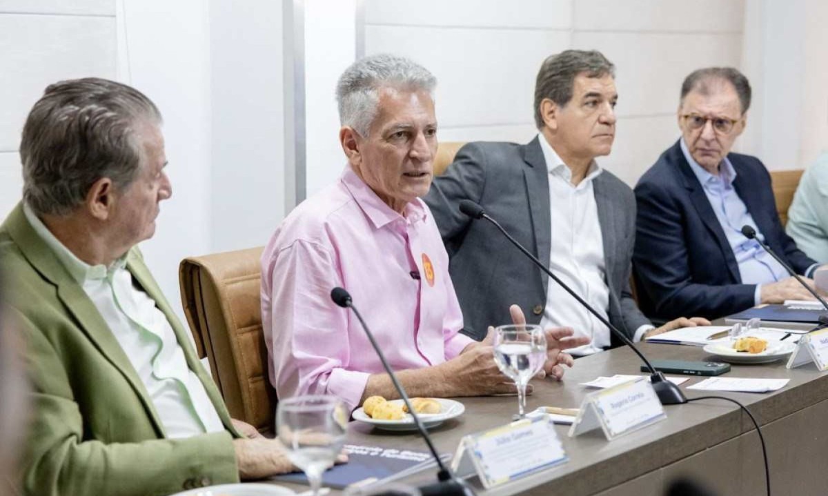 Rogério Correia se reuniu com sindicatos empresariais de Belo Horizonte na Fecomércio -  (crédito: Mariana Bastani/Campanha Rogério Correia)