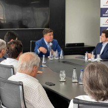 Carlos Viana defende crescimento da construção civil em BH - Felipe Muniz/Campanha Carlos Viana