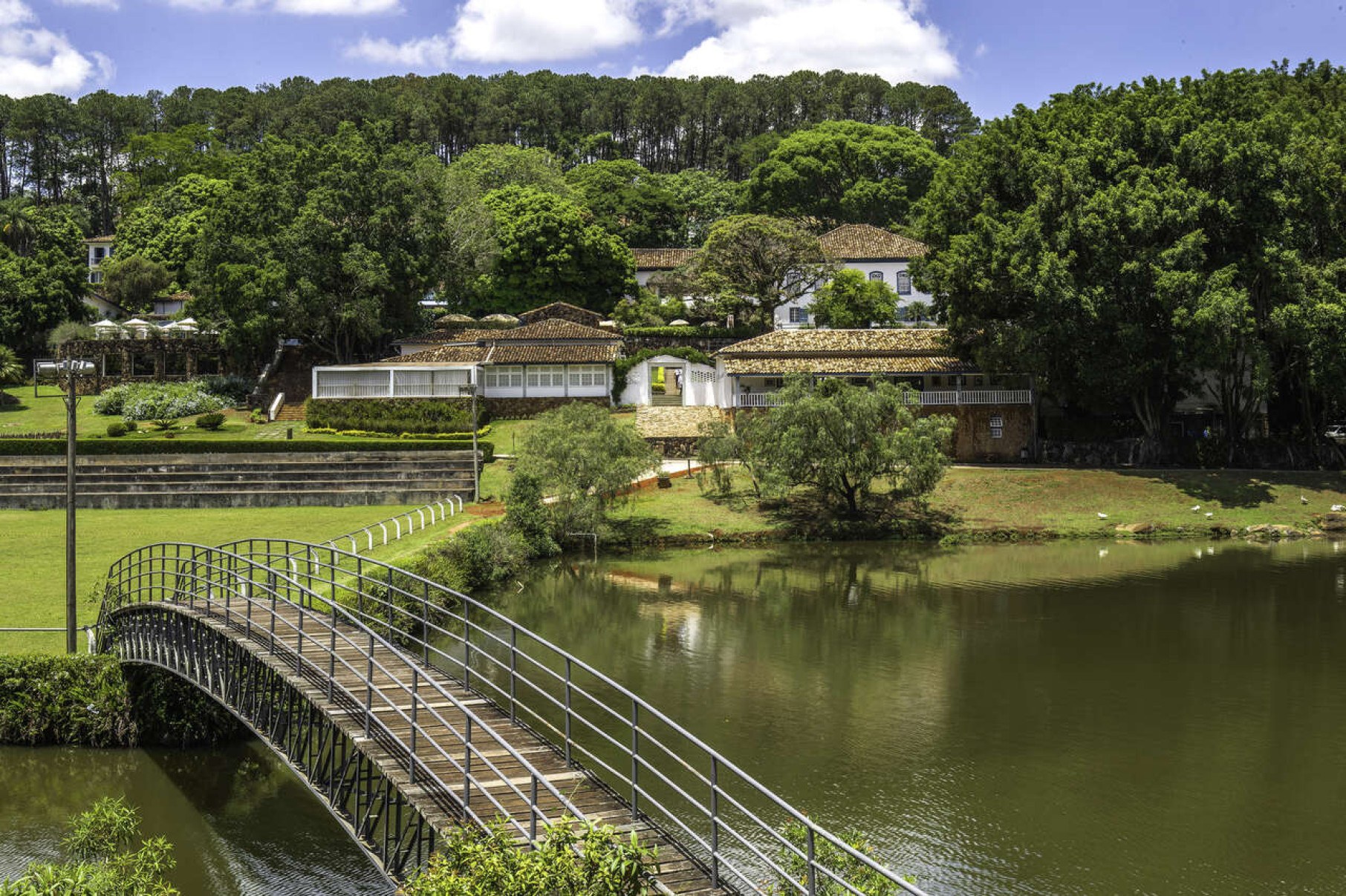 Hotel Histórico Fazenda Dona Carolina: um refúgio de bem-estar e conexão com a natureza
