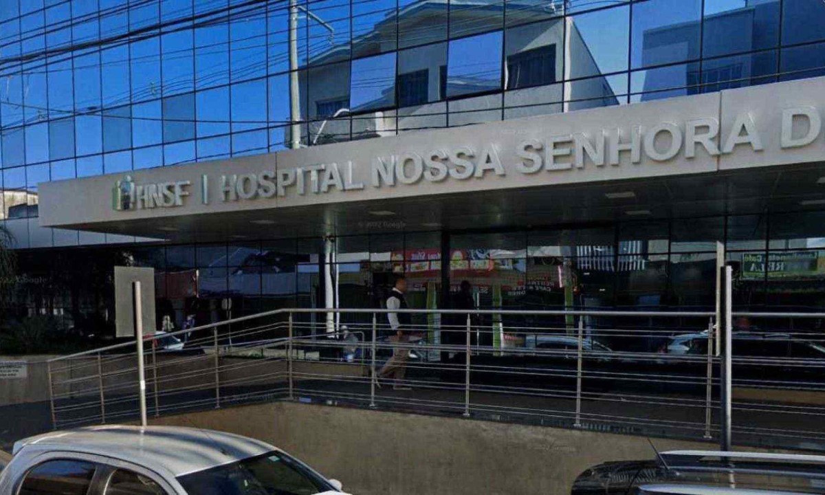 Mulher foi atendida no Hospital Nossa Senhora de Fátima na terça-feira (24/9) -  (crédito: Google Street View/Reprodução)