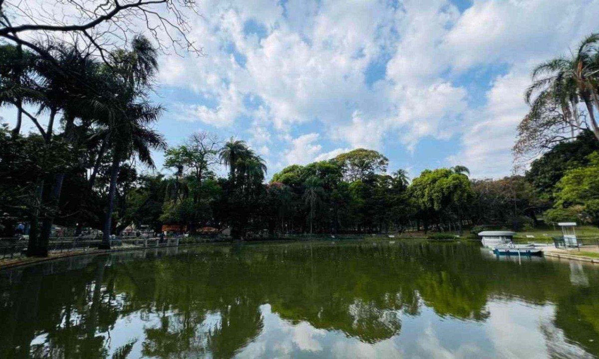Nova onda de calor atinge quase 200 cidades mineiras, e inibe o avanço das frentes frias em todo o estado -  (crédito: Edésio Ferreira/EM/D.A Press)