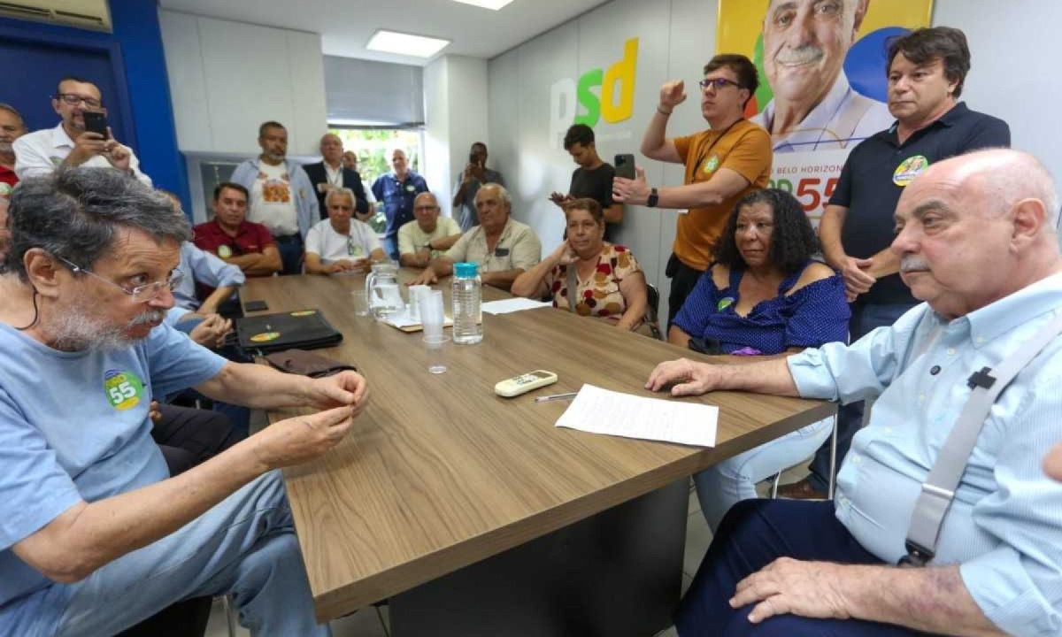 Fuad Noman se re&uacute;ne com lideran&ccedil;as do PSB que expressam apoio ao candidato do PSD -  (crédito: J&uacute;nia Garrido/Campanha Fuad Noman)