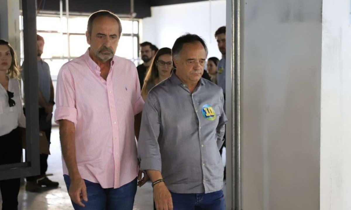 Tramonte visita as obras da Unidade de Alta Complexidade Oncol&oacute;gica do Instituto de Oncologia Ci&ecirc;ncias M&eacute;dicas de Minas Gerais -  (crédito: Ramon Bitencourt/Divulga&ccedil;&atilde;o)