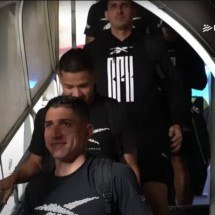 Momento da chegada dos jogadores ao hotel -  (crédito: - Foto: Reprodução / Botafogo TV)
