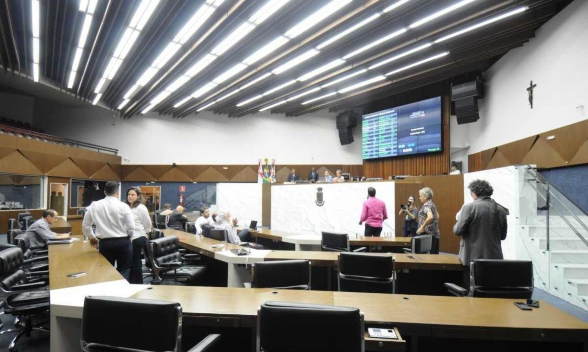 Detentores das cadeiras da Câmara Municipal de BH concentram recursos das campanhas eleitorais -  (crédito: Leandro Couri/EM/D.A Press)