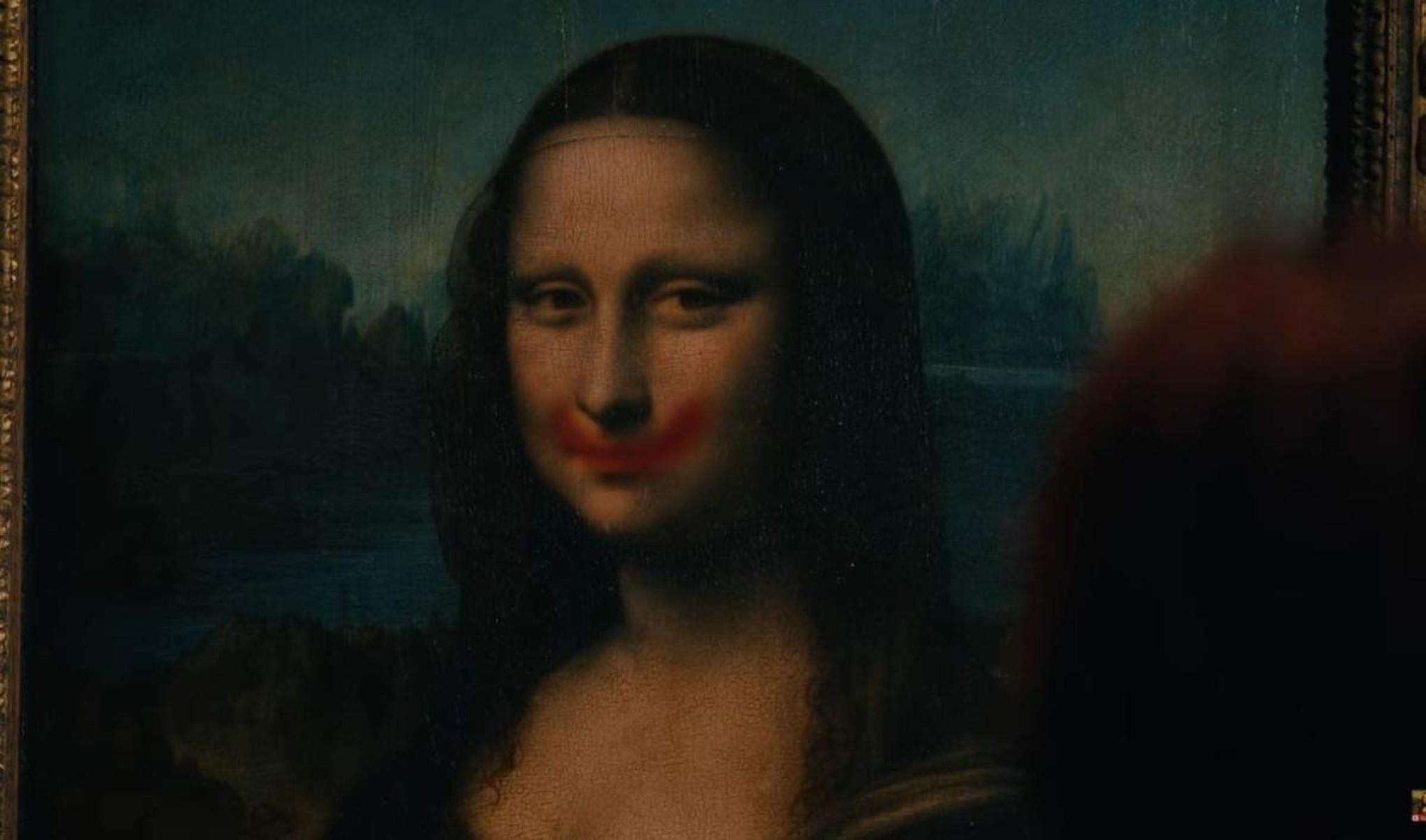 Museu do Louvre muda foto de perfil em homenagem à Lady Gaga