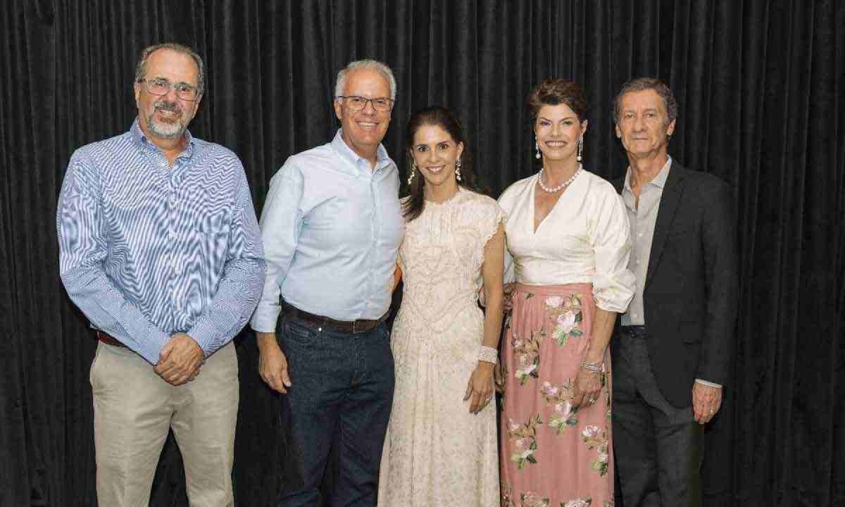 Sérgio Belisário, Flávio e Cristiana Machado e Bernadette e Ângelo Mendes -  (crédito: Renata Mallard/divulgação)