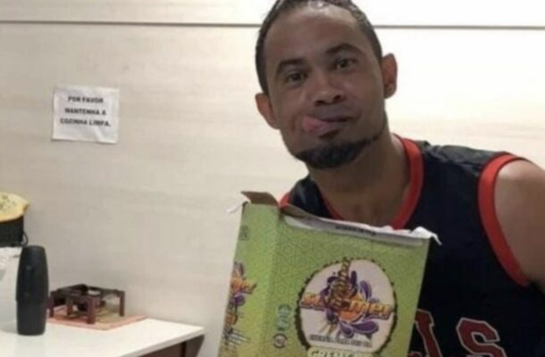 Em liberdade condicional, ex-goleiro Bruno divide profissões em vida discreta no Rio