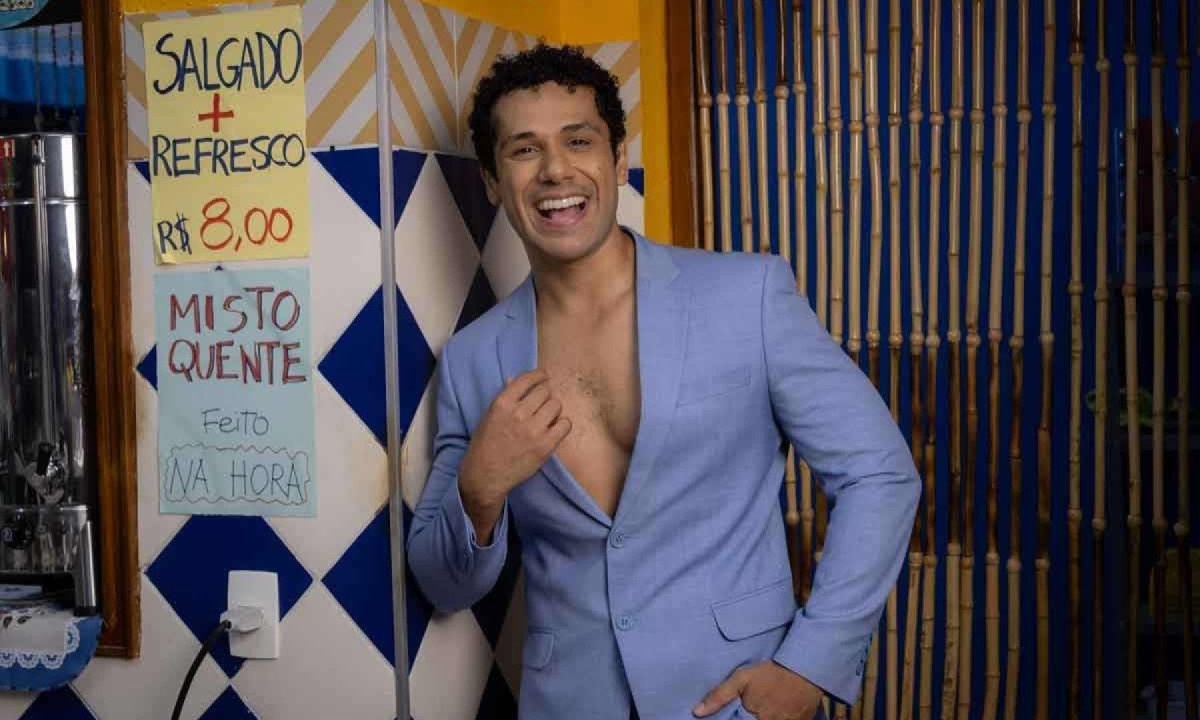 Chico (Amaury Lorenzo) é um cara leve, divertido e mulherengo em "Volta por cima", que estreia nesta segunda . Para ator, personagem será cobrado por suas atitudes -  (crédito: Beatriz Damy/Globo)