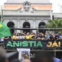 Deputados e senadores participam de ato contra Alexandre de Moraes em BH - LEANDRO COURI/EM/DAPRESS
