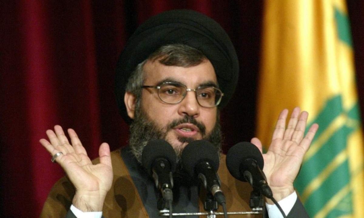  O chefe do Hezbollah do Líbano, Hassan Nasrallah, em uma coletiva de imprensa em 25 de janeiro de 2004
       -  (crédito: Joseph BARRAK / AFP)