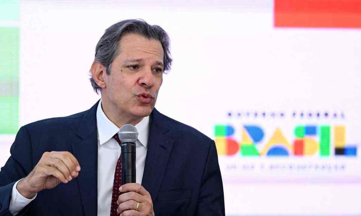 O ministro da Fazenda disse que a Anatel vai tirar do ar os sites ilegais de jogos no país -  (crédito: Evaristo Sá/AFP)