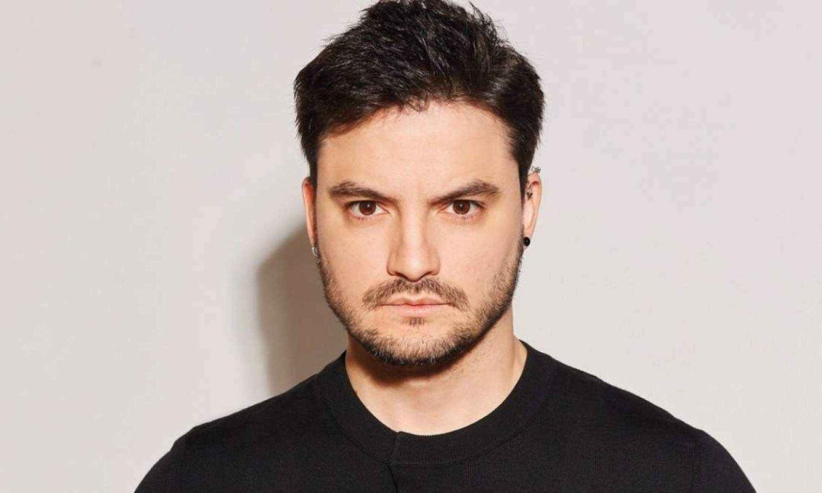 Felipe Neto lança novo livro 'Como Enfrentar o Ódio' -  (crédito: CIADASLETRAS/REPRODUÇÃO)