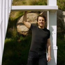 Tom Cruise é o primeiro ator a tocar no letreiro de Hollywood - Reprodução Instagram Tom Cruise 