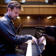 Um dos maiores pianistas brasileiros faz recital gratuito hoje em BH - Daniel Ebendinger/Divulgação