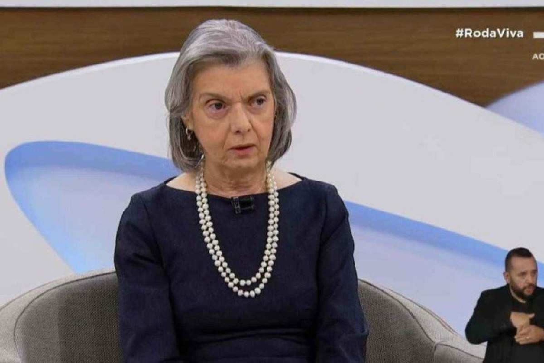 Ministra Cármen Lúcia é a entrevistada do Roda Viva desta segunda-feira (30/9) -  (crédito: Reprodução/TV Cultura)